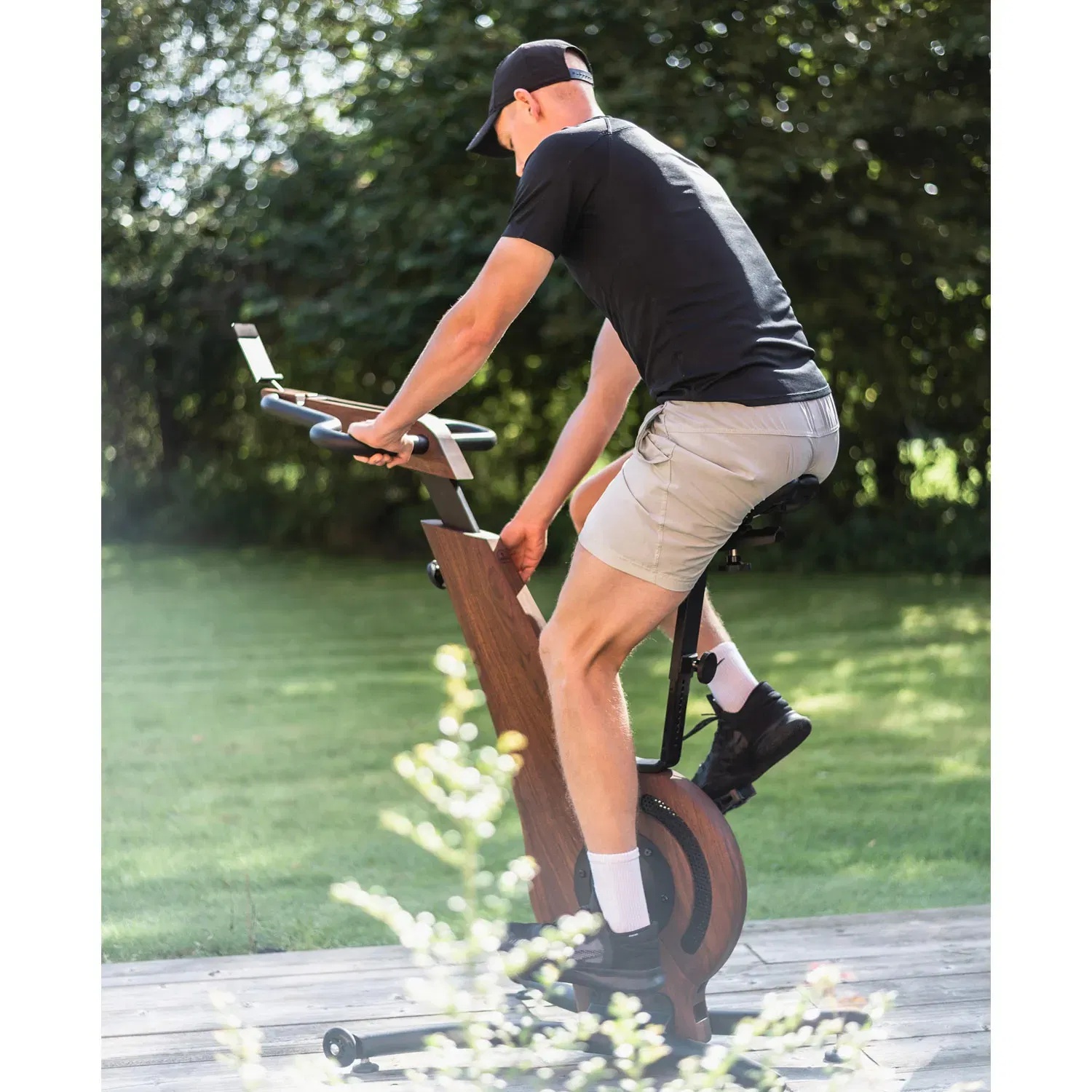 NOHRD Bike V2 Walnut bicicleta estática para home gym premium